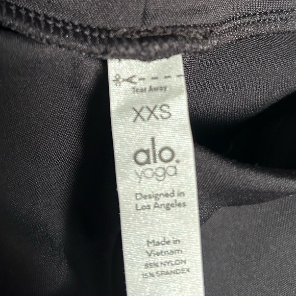 ALO High -Waist 7/8 zip It Flare legguin Size XS Black - Picture 8 of 14